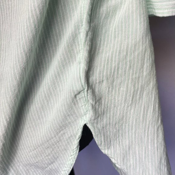 American Eagle Lightweight Oversized Mint Green Striped Button Shirt Size XS - Picture 5 of 7